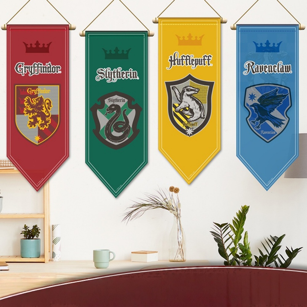 Xt Home Textiles - ธงแขวนผนังแฮร์รี่ พอตเตอร์ ลายกริฟฟินดอร์ สลิธีริน เรเวนคลอ สำหรับตกแต่งบ้าน