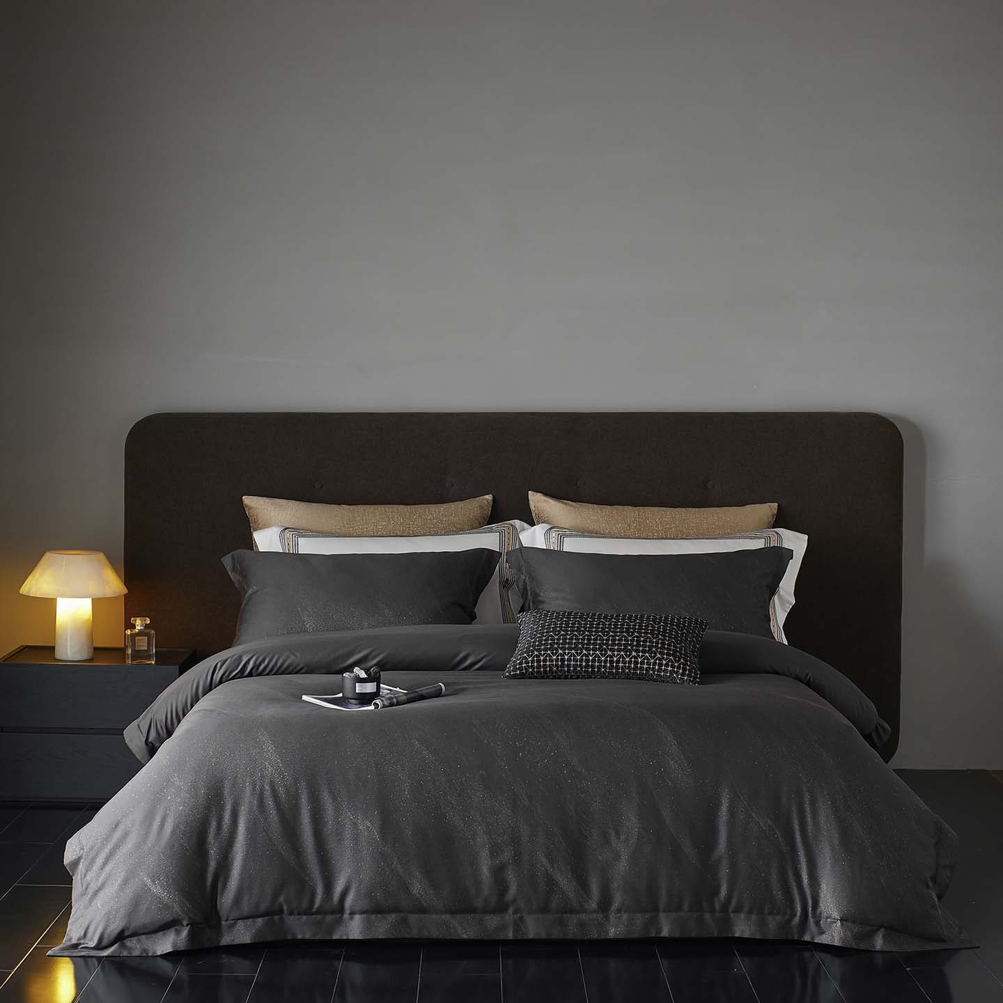 Home Textiles Premium - ชุดเครื่องนอนผ้าฝ้ายไลโอเซลล์พรีเมียม 4 ชิ้น, ปลอกผ้านวมสีเทาเข้ม, ผ้าปูที่นอนหรูหรา นุ่ม